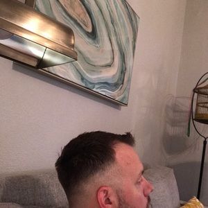 Meet your Posher, Zach